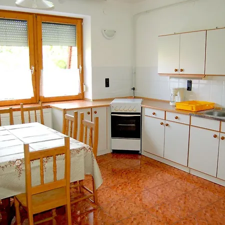 Sunnyside Apartman